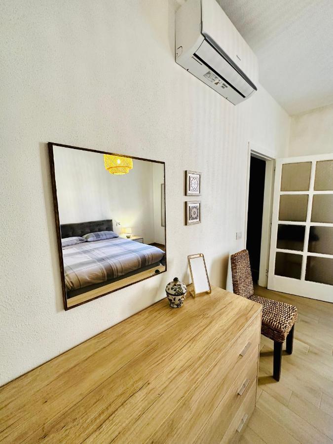 The Beatles Apartment Олбия Екстериор снимка