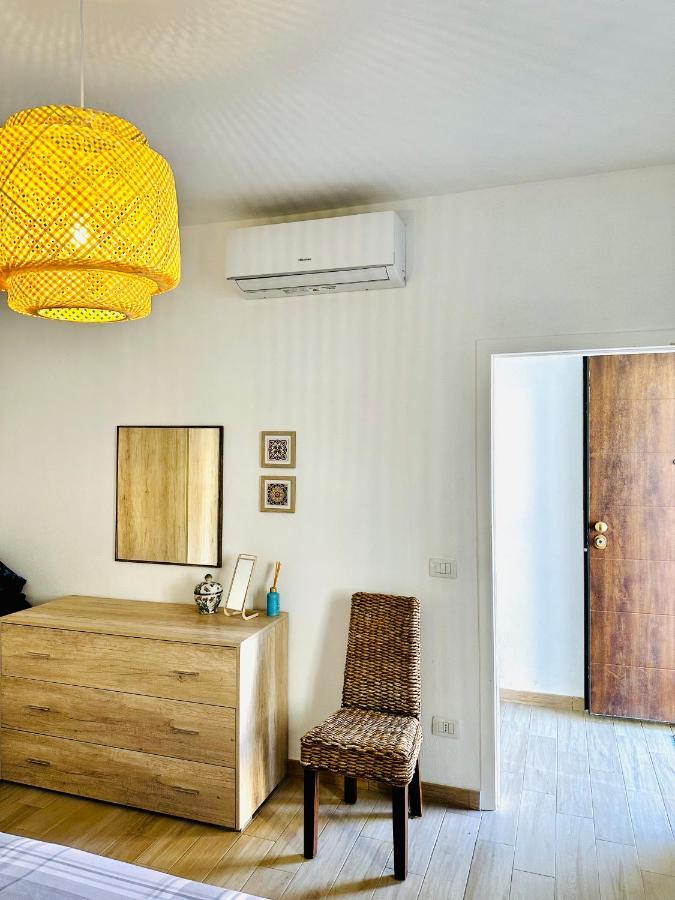 The Beatles Apartment Олбия Екстериор снимка